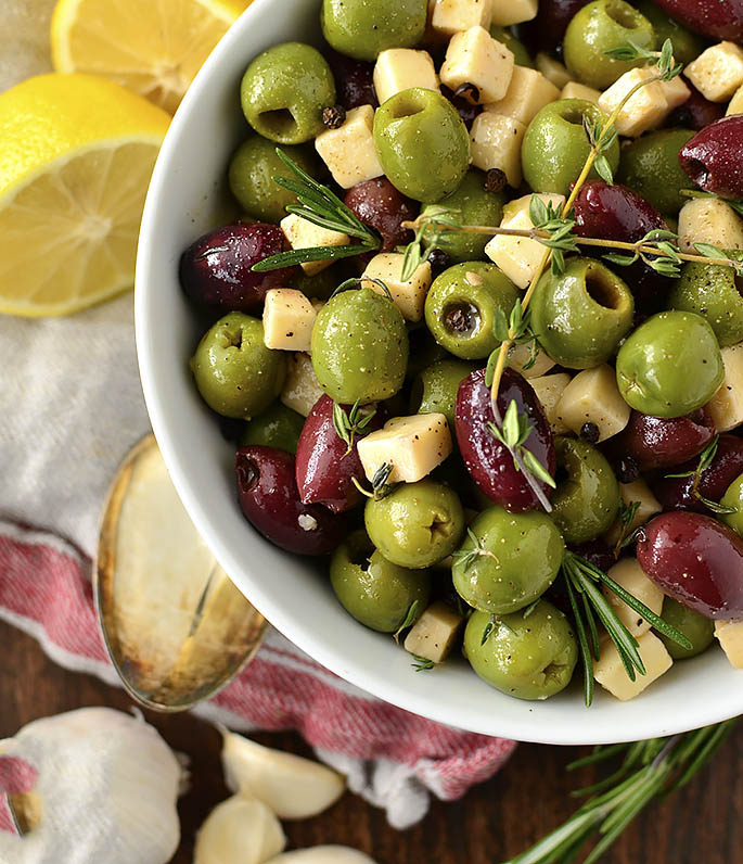 starfoods herb and garlic marinated olives